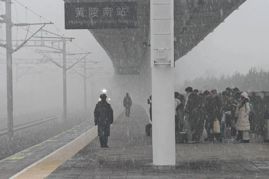 冰雪凝寒，怀揣春天丨铁路人，小寒(图3)