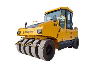 大型压路机:高承载力与智能操控的高效解决方案 大型压路机:高承载力与智能操控的高效解决方案