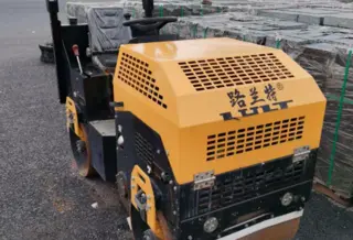 路兰特 YZD1.3 压路机 路兰特 YZD1.3 压路机