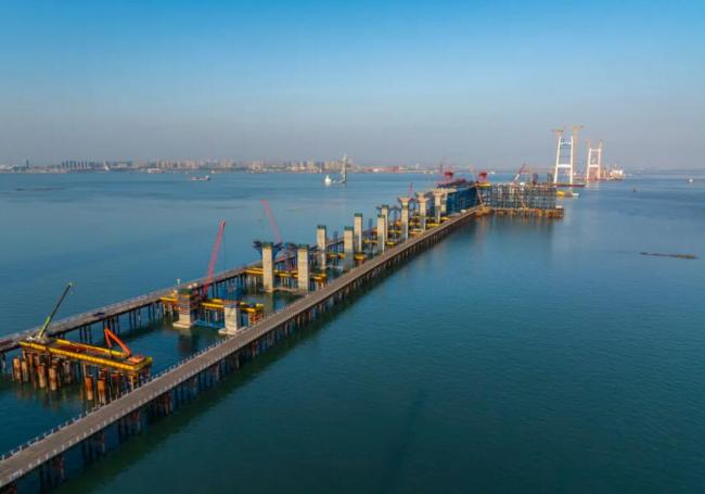 厦金大桥刘五店航道桥主塔封顶 创世界沉井施工纪录 厦金大桥刘五店航道桥主塔封顶 创世界沉井施工纪录