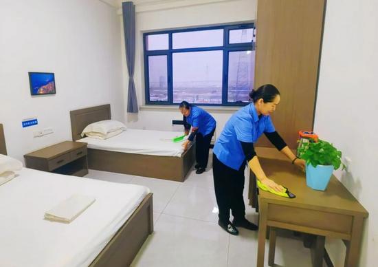 数智化乘务公寓提升机车司机住宿体验,刷脸入住健身设施齐全(图7) 数智化乘务公寓提升机车司机住宿体验,刷脸入住健身设施齐全(图7)