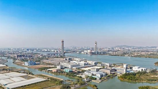 深江铁路洪奇沥水道公铁大桥50号墩主塔封顶，两座主塔全部完工(图8)