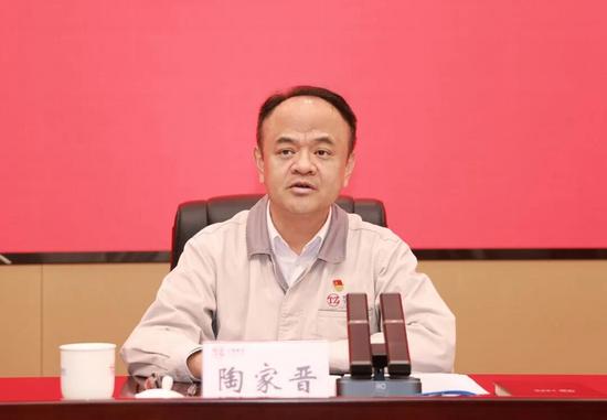 公司召开年度经济运行工作总结会议 部署2026年重点工作(图3)