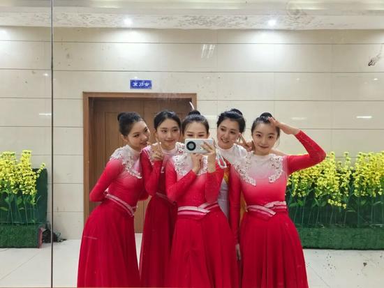 首批女动态检车员：像素战场上七朵金花的成长之路(图14)