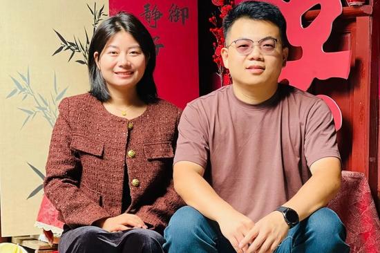 中老铁路见证跨国恋情 铁路职工异国相恋终成眷属(图13)