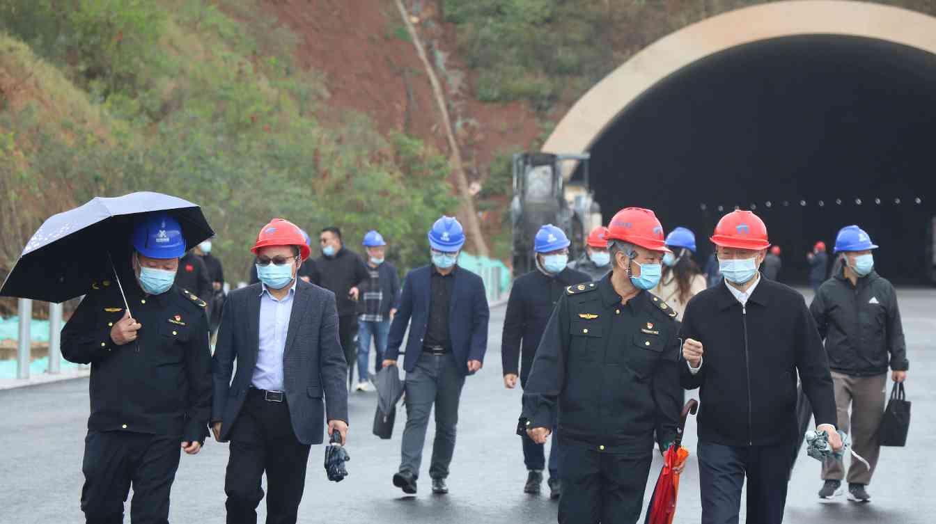 全省沥青砼路面质量提升观摩会在翔安机场高速成功举办(图3)