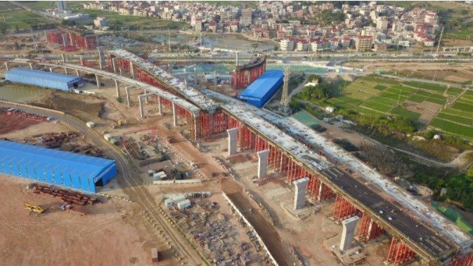 厦门翔安新机场片区溪东路工程箱梁施工进入快速轨道