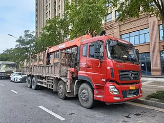 东风DFH5310JSQAX1V起重机性能解析：高效作业稳定可靠