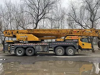 XZJ5504JQZ80起重机怎么样？50吨起重能力、灵活操控、安全性与维护优势全面看