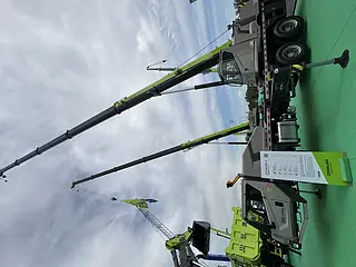 中联重科 ZTC250V562-2 起重机