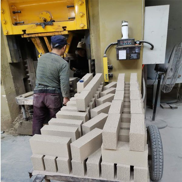 机压成型技术优势及应用解析