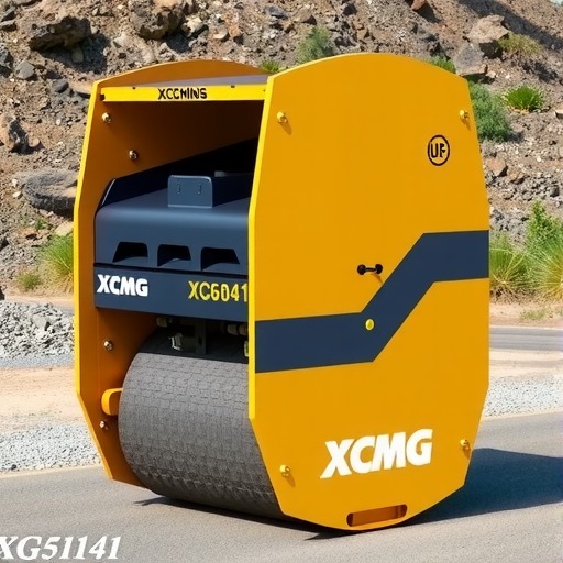 厦工 XG6141 压路机(图2) 厦工 XG6141 压路机(图2)